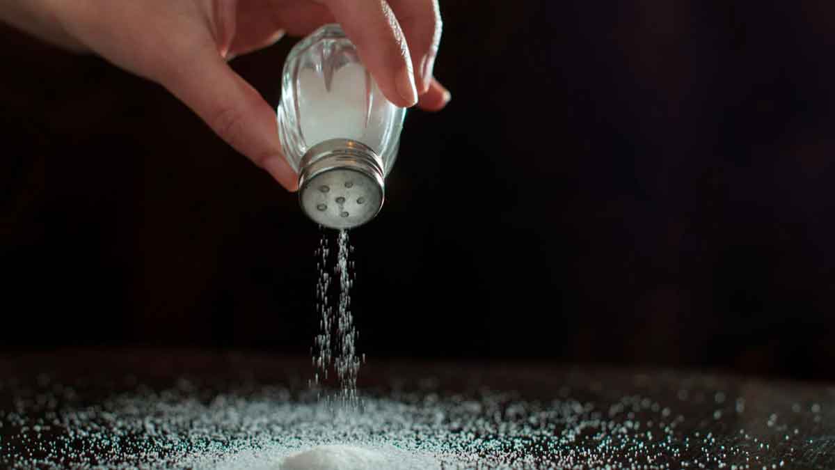 Reducir la sal en los alimentos preparados podría salvar miles de vidas en Europa