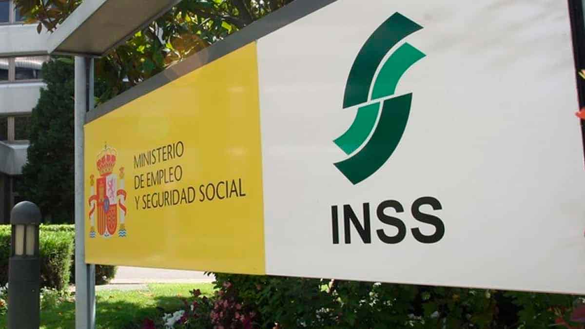 Sede del INSS con el Ministerio de Empleo y Seguridad Social, organismo que aplica los coeficientes reductores de la jubilación anticipada en 2026