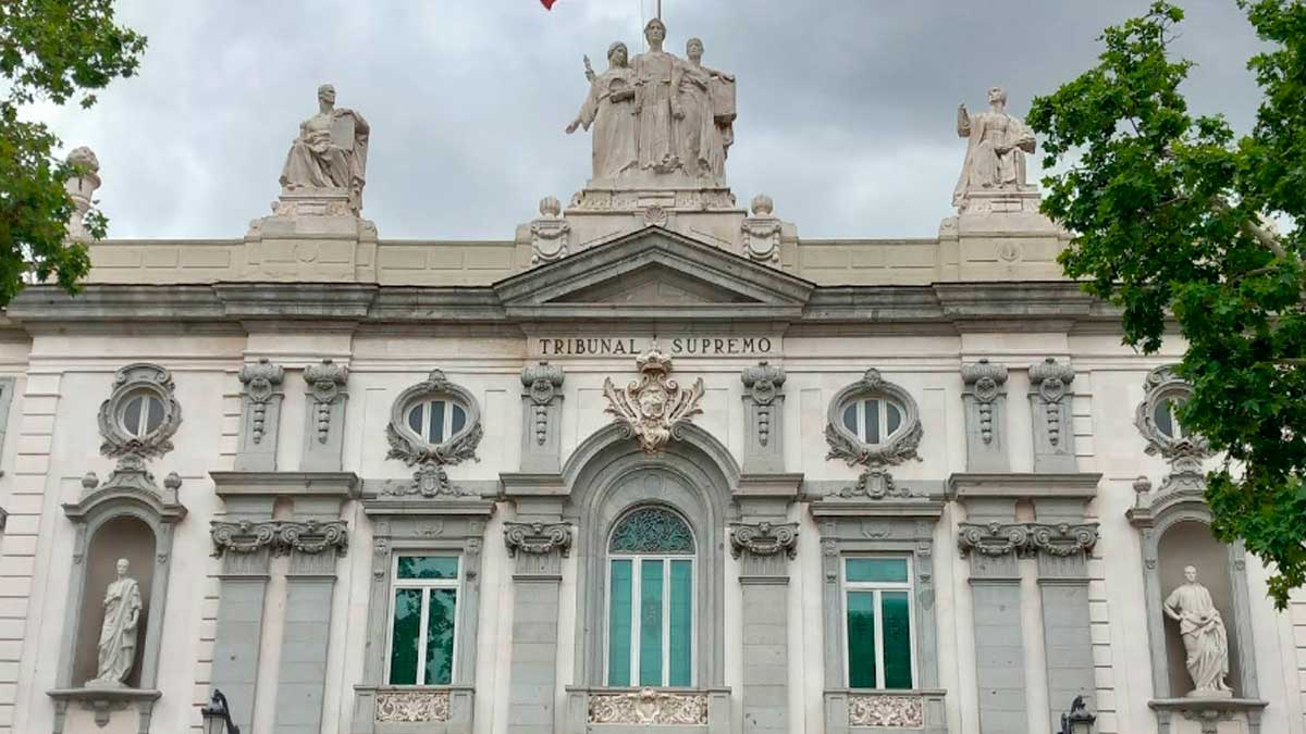 El Supremo blinda el salario de teletrabajadores ante incidencias de luz o internet