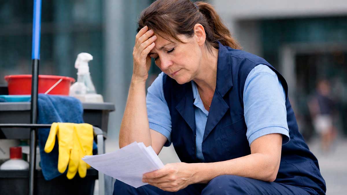 La Justicia avala el despido de una limpiadora tras llevar un año y medio de baja laboral
